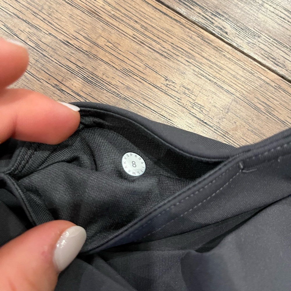 Lululemon Crops - Picture 3 of 6